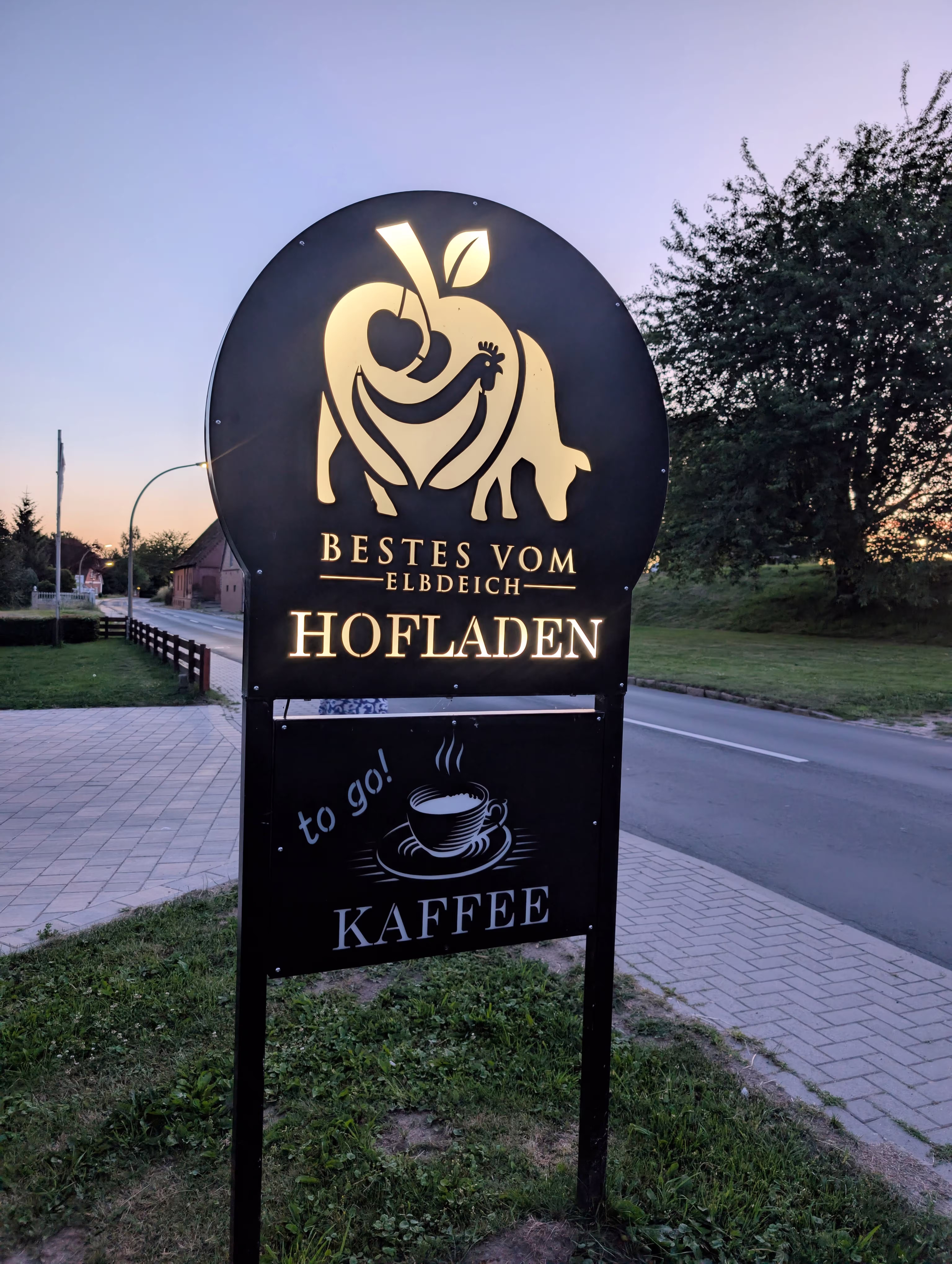 Hofschild von Bestes vom Elbdeich in Hamburg-Moorburg